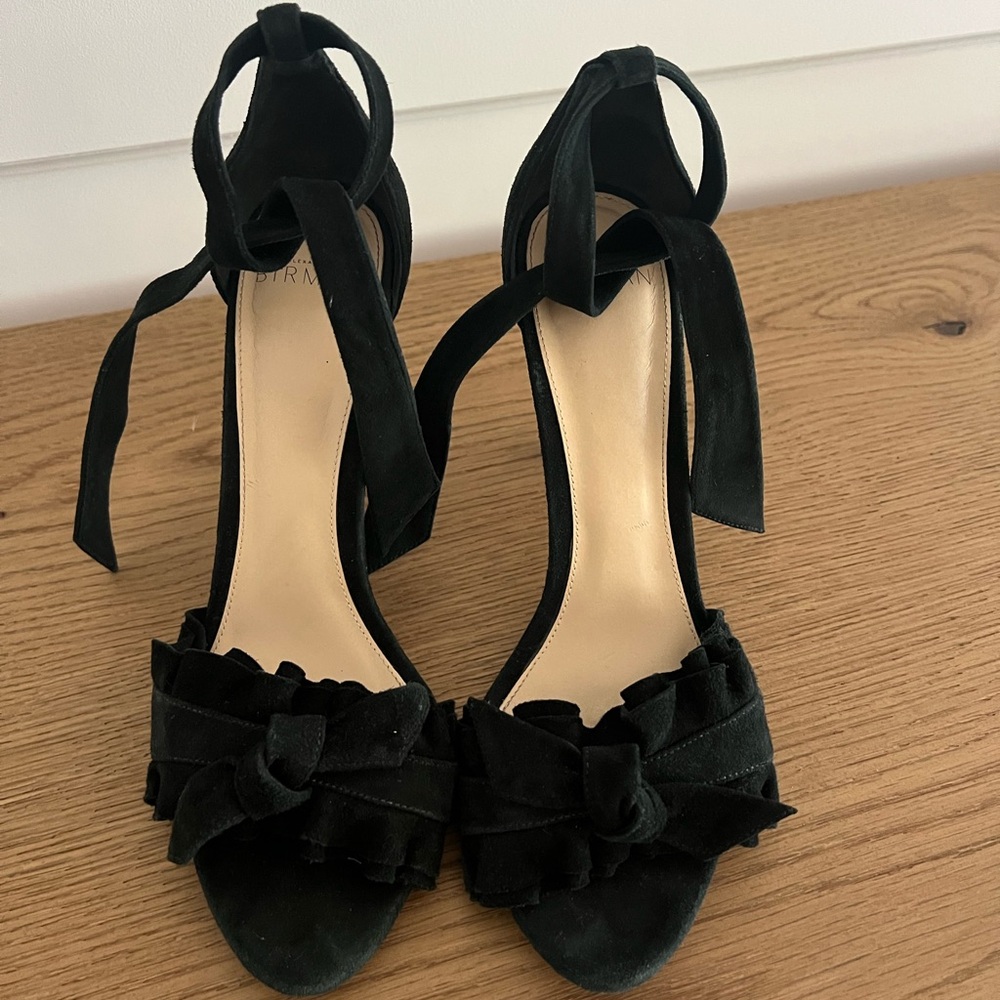 Alexandre Birman Black Heels Elegant Formal Wear